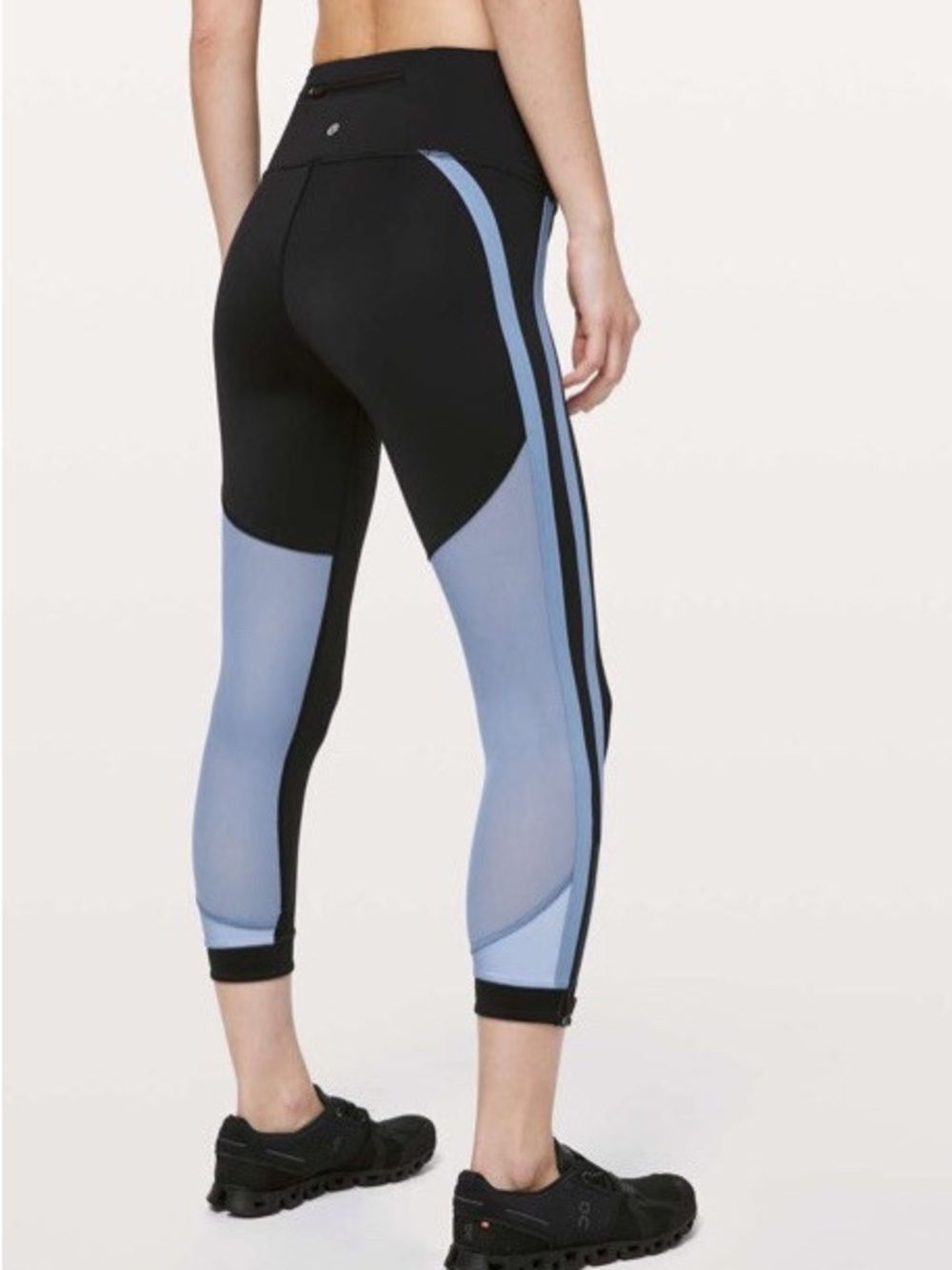 lululemon athletica Wonens zip the line Black and Light Blue Mesh-Panel Leggings